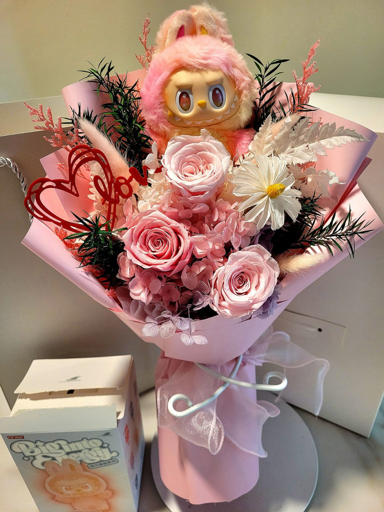 AUTHENTIC LABUBU Big Into Energy Plush With Forever In Love Preserved Roses Bouquet