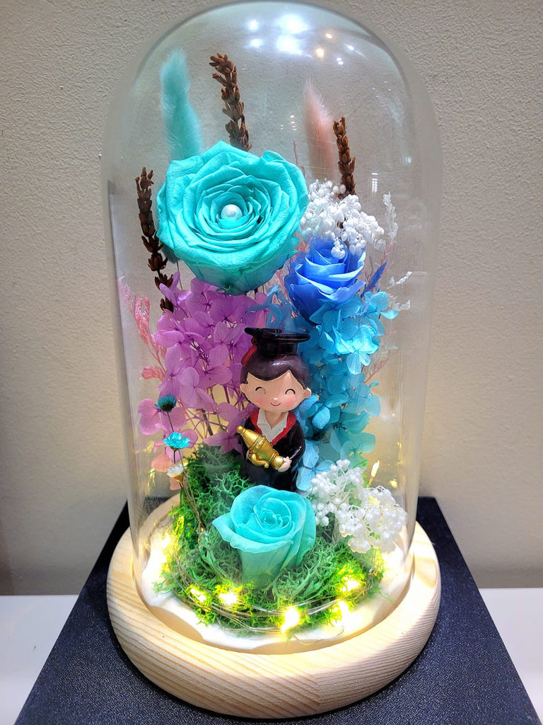 Male Graduate Preserved Flower Dome With Tiffany Roses And Same Day Delivery