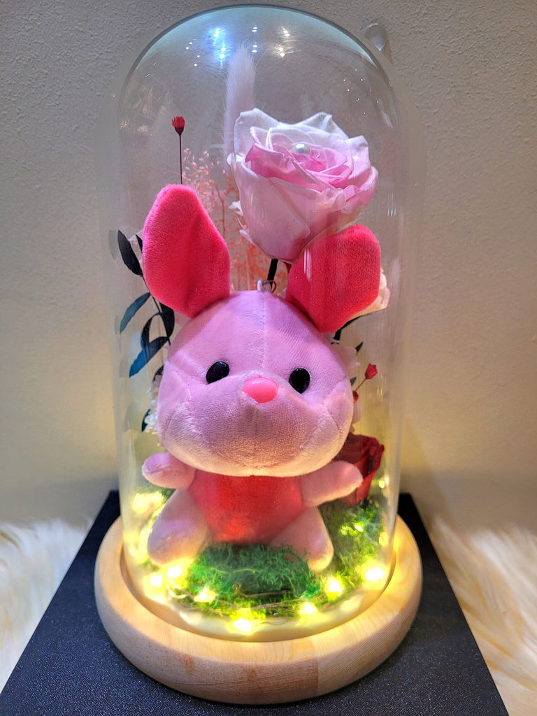 Piglet Plush in Preserved Flowers Dome (Pink Theme)