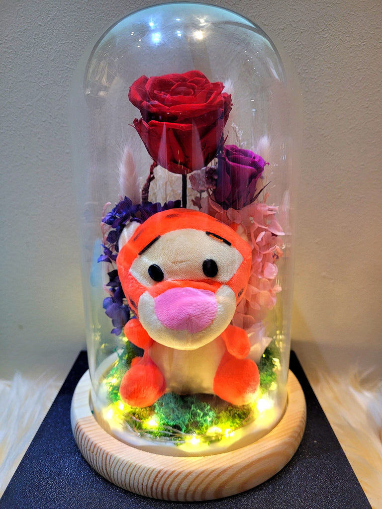 Tigger Plush in Preserved Flowers Dome (Red Theme)